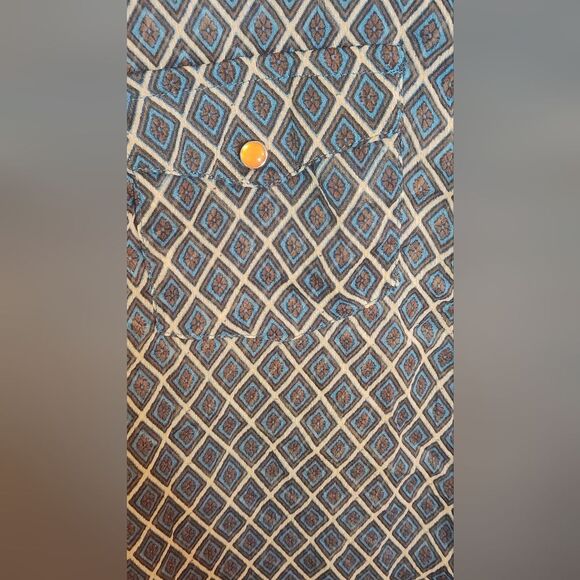 Outback Trading Co M BlueGreen GeometricPrint Lslv Pockets SnapFront Women Shirt - Picture 7 of 8